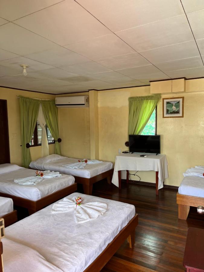 Hotel Sierpe River- Oleaje Sereno Eksteriør bilde