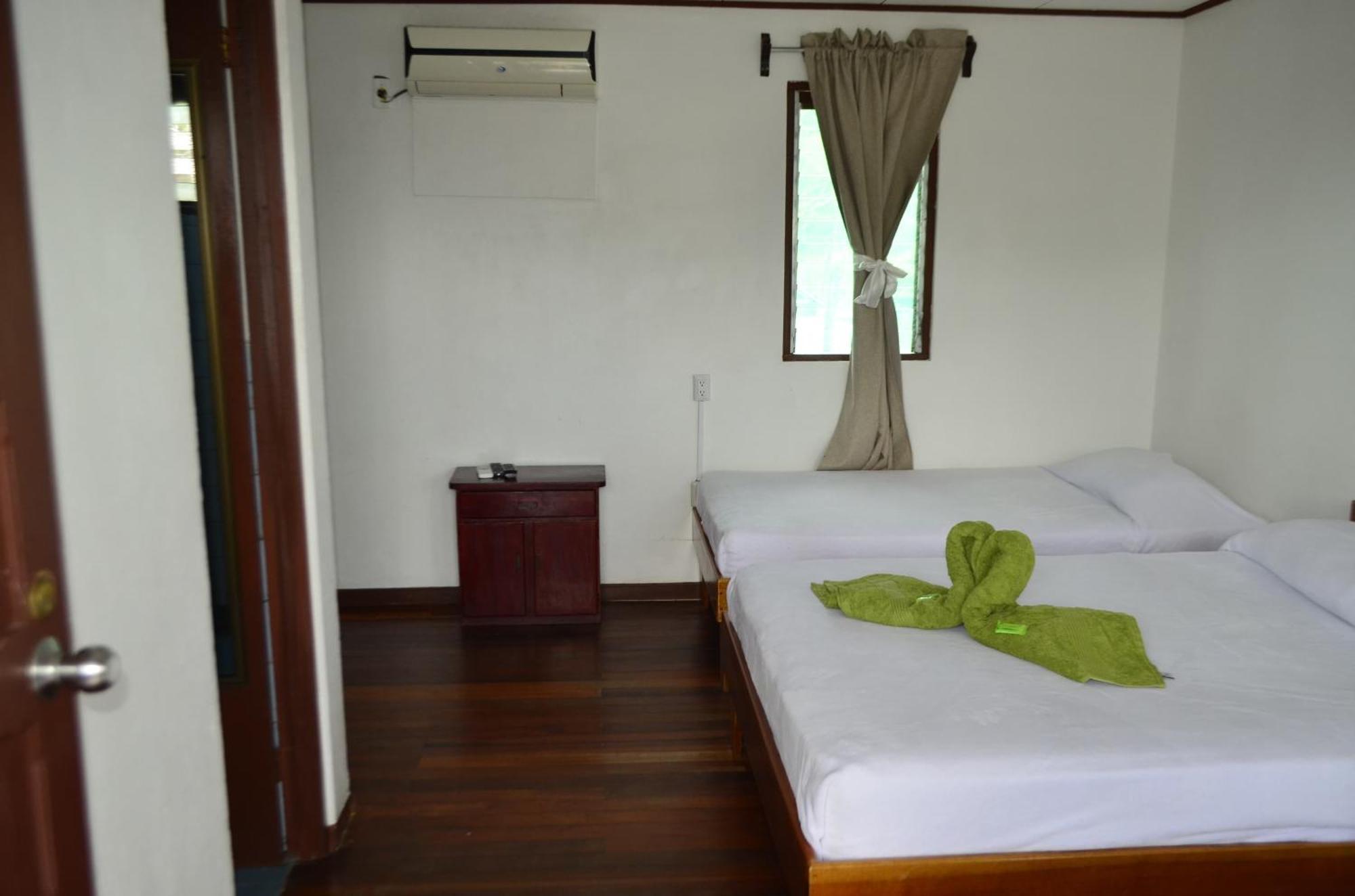 Hotel Sierpe River- Oleaje Sereno Eksteriør bilde