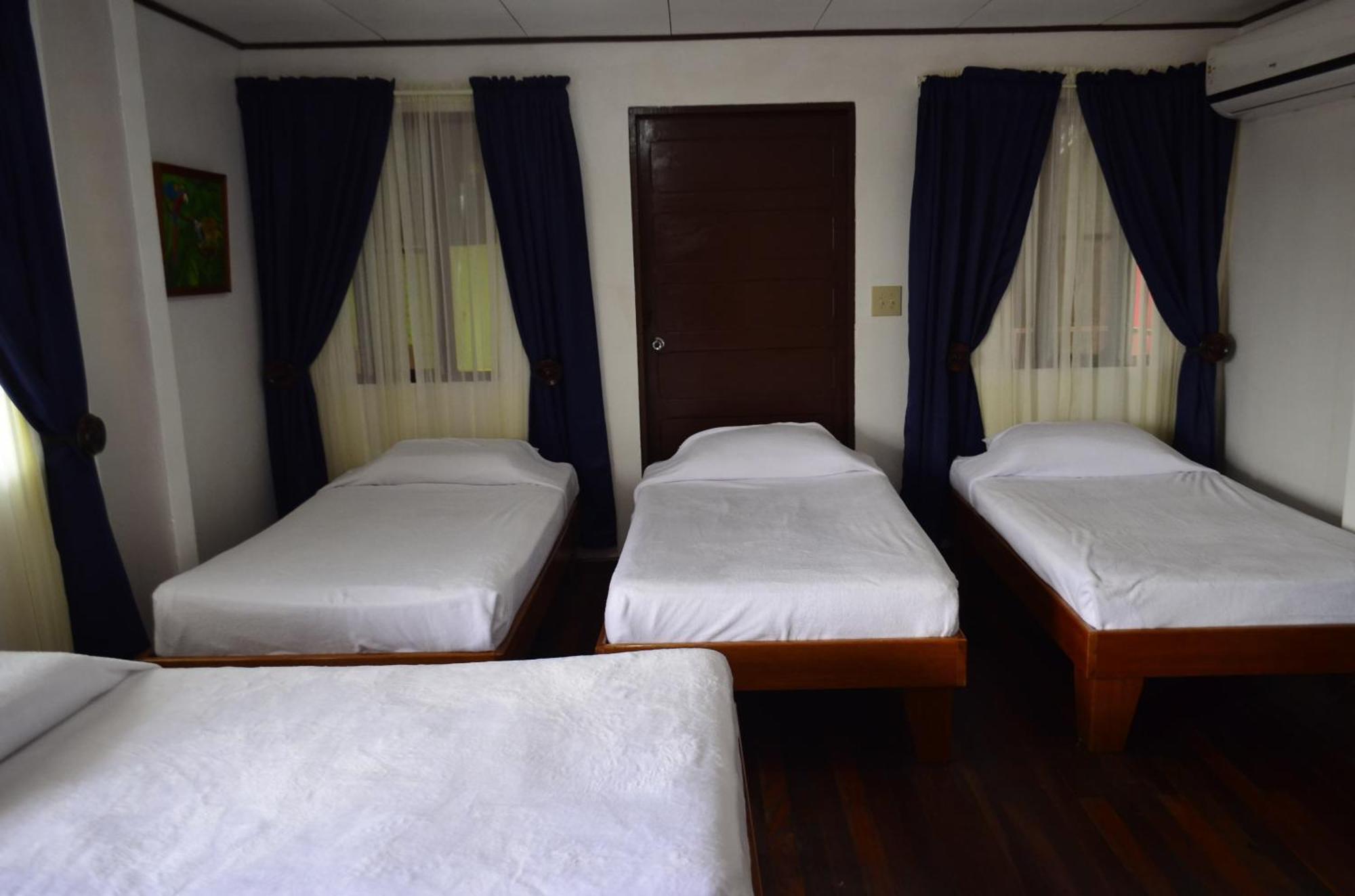 Hotel Sierpe River- Oleaje Sereno Eksteriør bilde