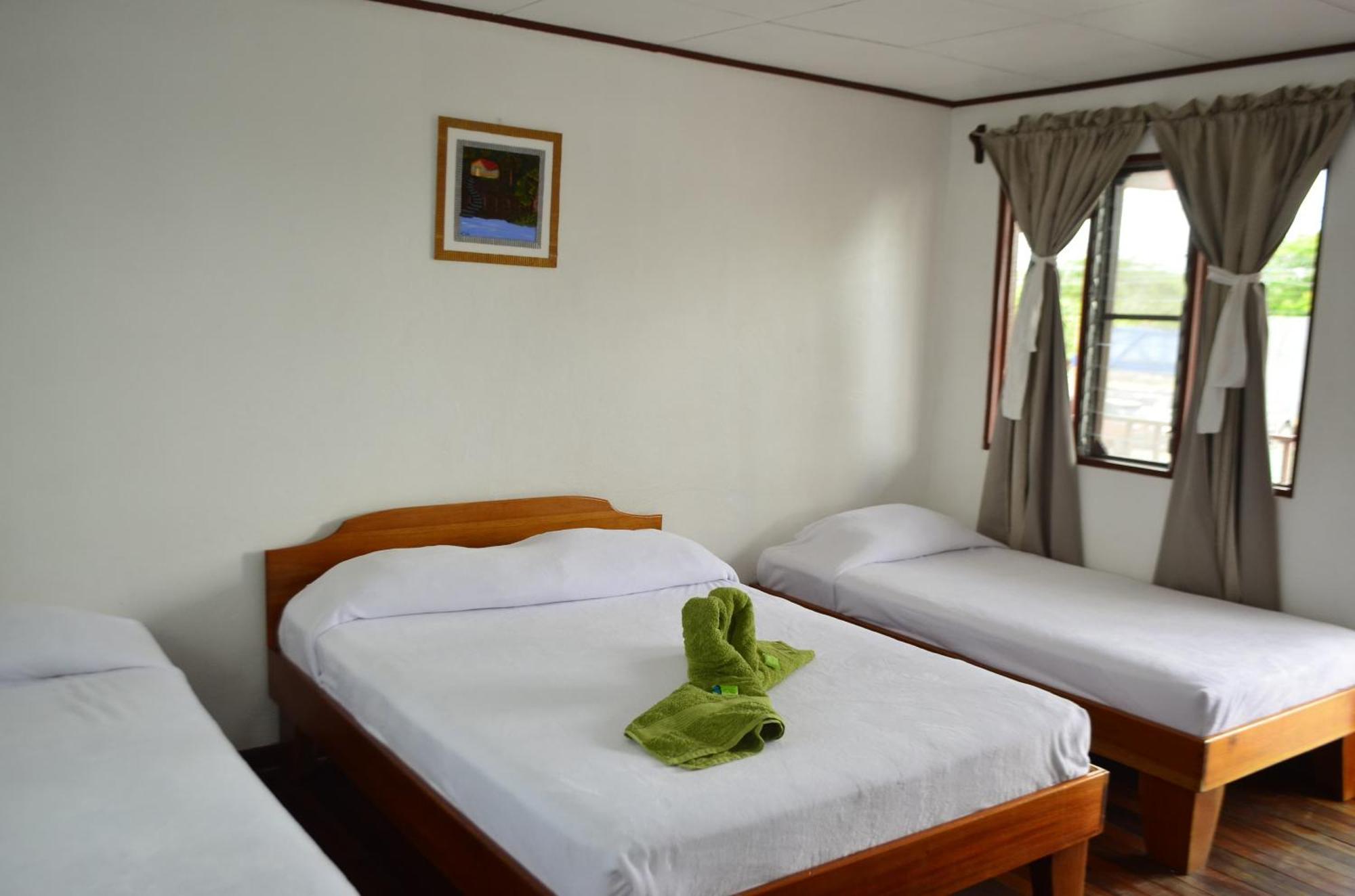 Hotel Sierpe River- Oleaje Sereno Eksteriør bilde